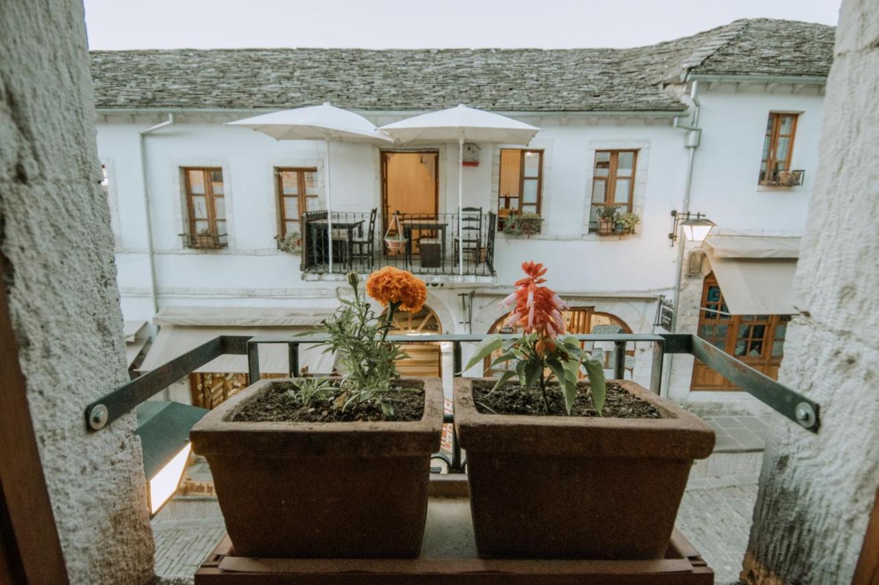 Grey Stone Gjirokastër Exterior foto