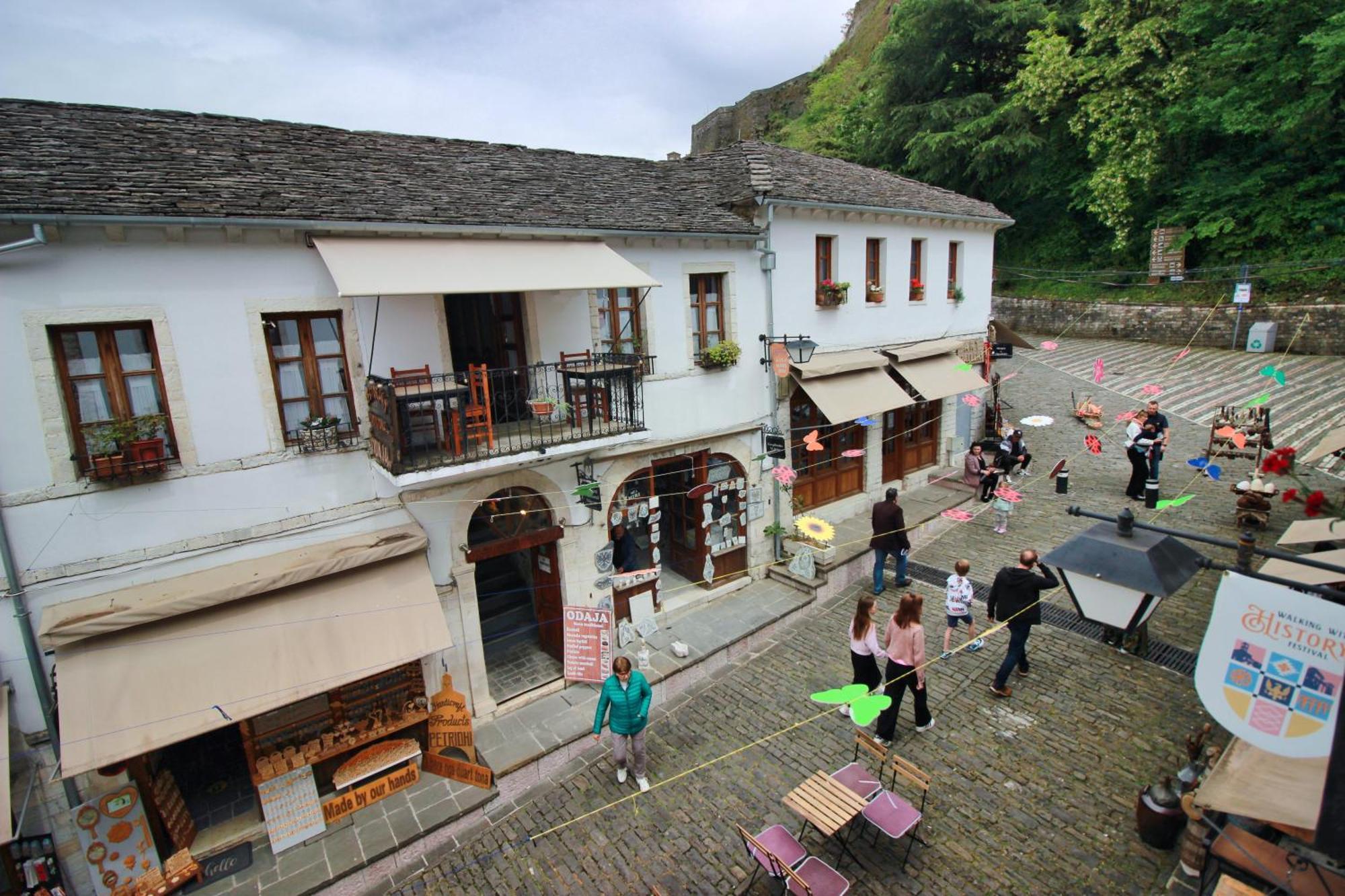 Grey Stone Gjirokastër Exterior foto